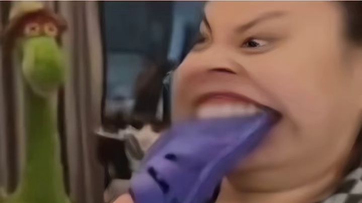 我以为是玩梗，原来是真的