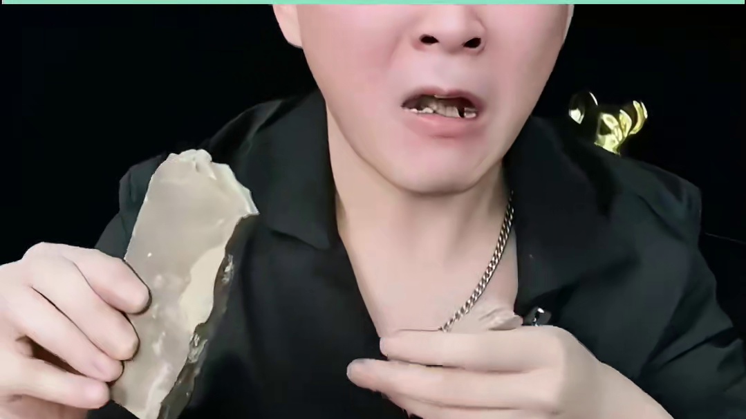 穷再也不怕了，可以吃土了 #新疆土