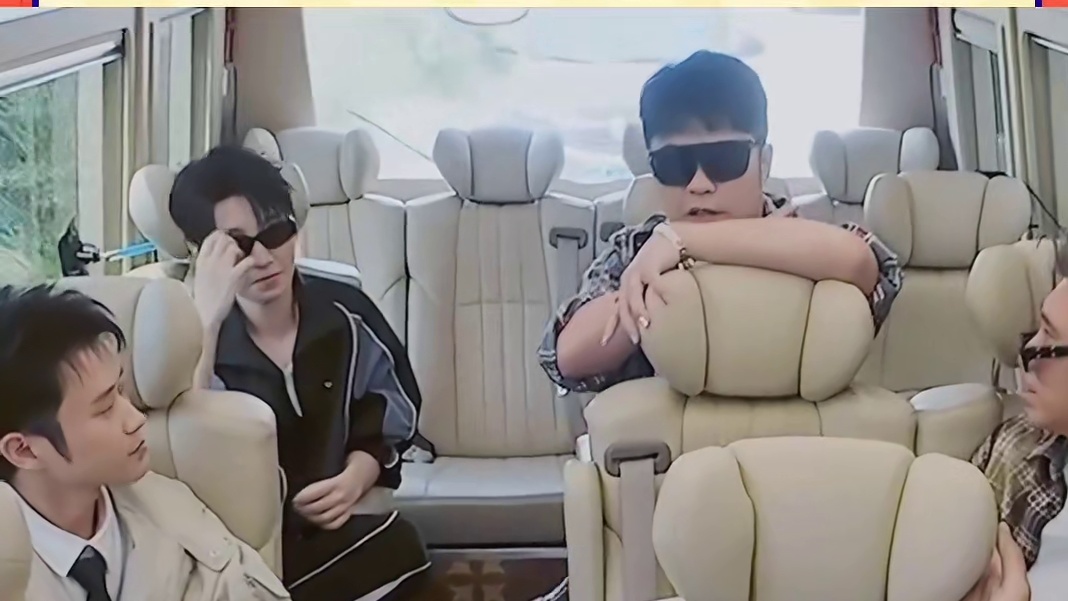 鹿晗更新的力量传承给了王俊凯