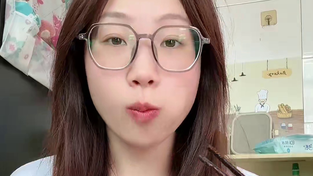 vlog｜158/116斤女生宅家不减肥狂吃速食的一天 #vlog十亿流量扶持计划 #美食 #一天吃