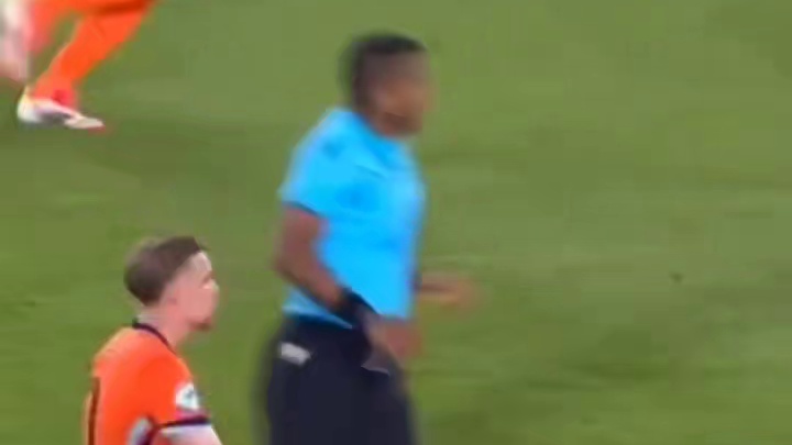 欧青赛大爆冷!#足球