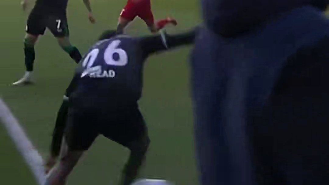 “如何形容这个长传”