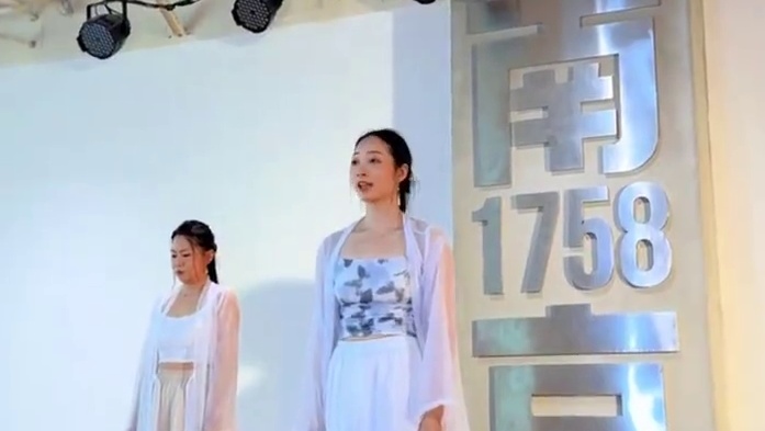 周深【问花】编舞小段 #戴萍编舞 #古风 #国风古韵