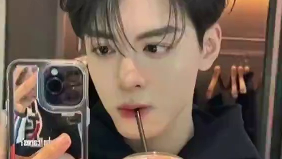 干净的人，风浪只是经过。#曾舜晞 #临江仙  #白九思