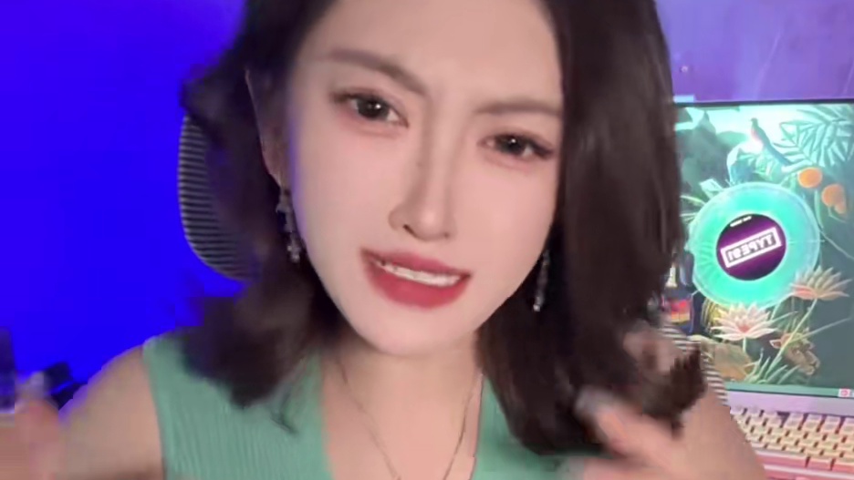 A卡掉驱动？N卡爆显存？I卡优化差？那要不您去买摩尔线程呢？ #显卡 #电脑 #电脑知识 #随拍 #