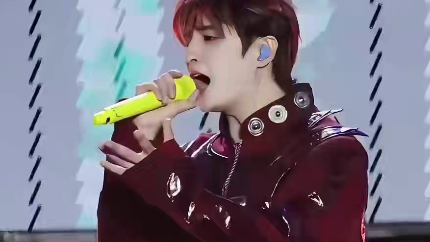 “你说我很好 只是他回来了” #张远#看着我的眼睛说#现场版live#张远白巡回演唱会#张远