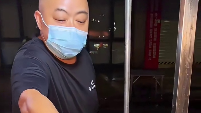 南昌街头深夜锅气十足的炒粉，好绝杀