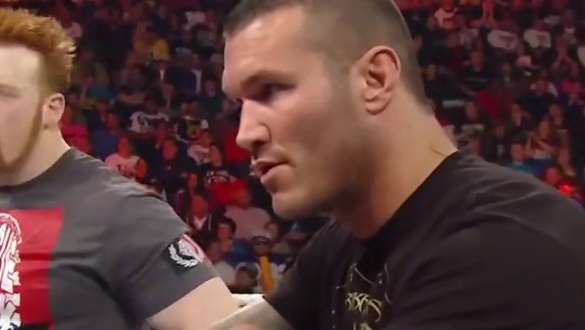 兰迪奥顿与希莫斯争执，巨人大秀哥主动现身 #wwe #摔角 #兰迪奥顿 #大秀哥