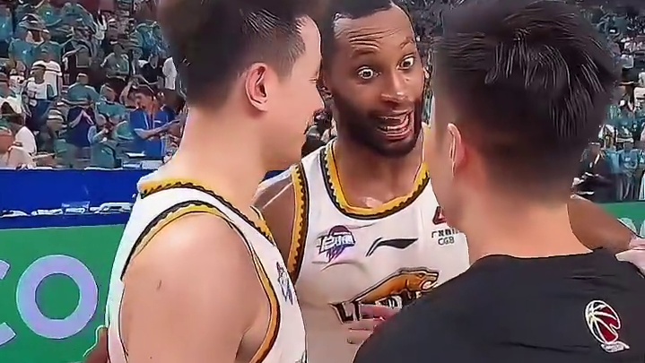 辽宁男篮非卖品，张镇麟赵继伟一人一城无悬念