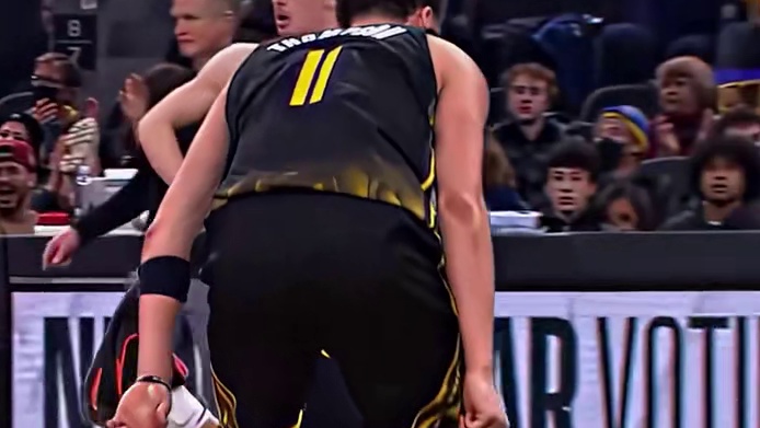 克莱：这张海报我太喜欢了