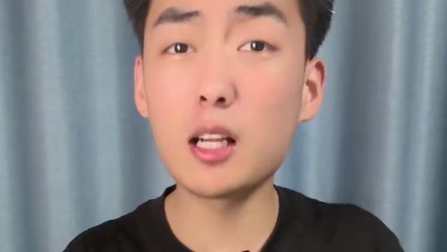 这么便宜的麻辣鸭头品质怎么样？#麻辣鸭头 #美食测评 #鸭货 #鸭头 #太好吃了