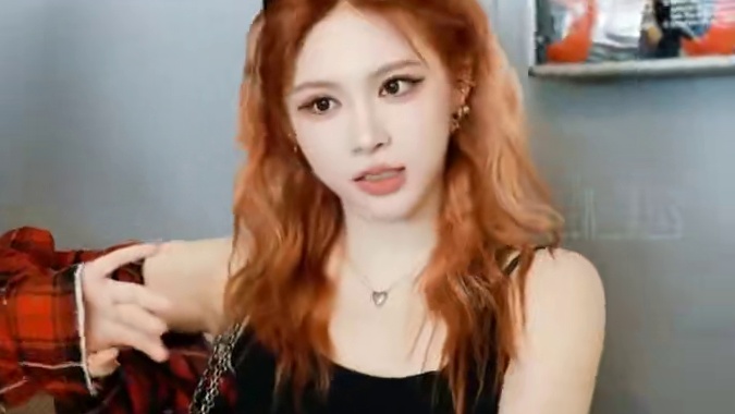 RED 这才是真有效露脸！ #RED#彭湘蕊#站姐#内娱爱豆#明星路透