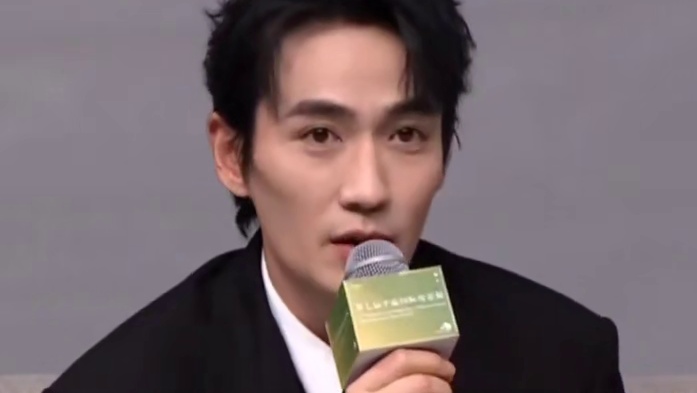 一出来让人笑半年 #朱一龙#倪妮#搞笑#娱乐评论大赏