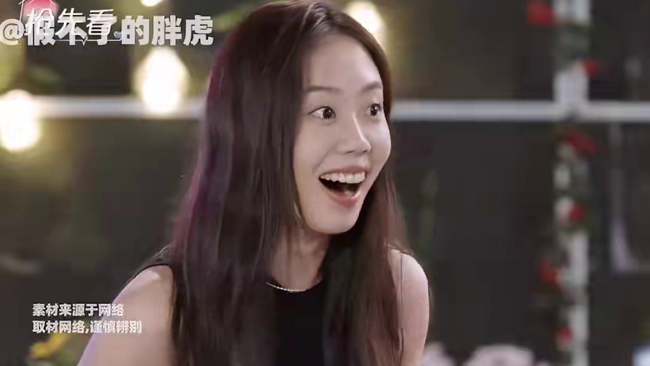 《心动6》爆灯揭秘！三人连环爆灯告白了？