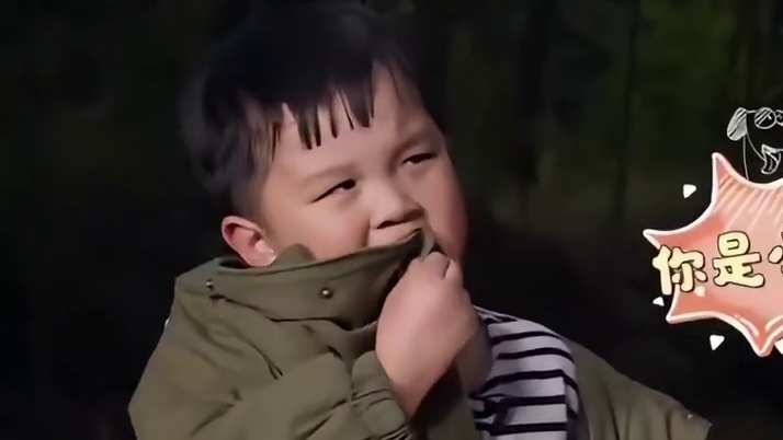 曾舜晞扮女装骗男孩的小狗