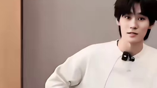 竹马组玩游戏就是大胆