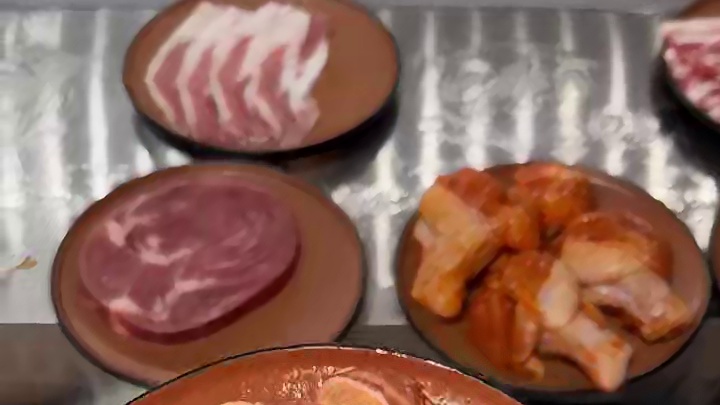 在萧山子夜广场59.9居然就能鲜牛肉畅吃！还有几十种肉类和蔬菜水果！在附近想吃烤肉自助的赶紧囤#自助