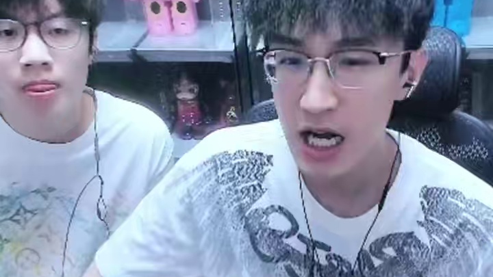 优化以后你们的手机带的动吗？ 