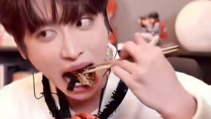 皮皮朱劳斯:让食物做自己好吗#皮皮朱#搞笑#让食物做自己 #娱乐评论大赏