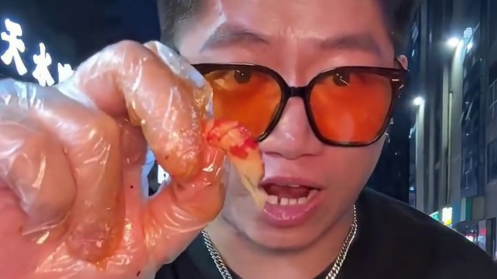 直接囤！98四斤的龙虾！四斤的六月黄！分量是真的足#618好省节 #杭州探店 #丁桥美食 #杭州美食