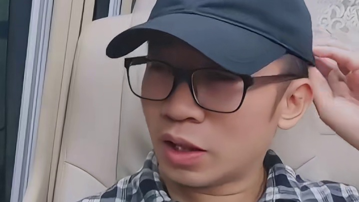 杨迪安慰娜扎是有一套的