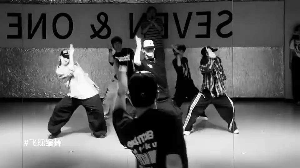 这遍好看 再发一次✌️ #飞现编舞 #nonsense #dance