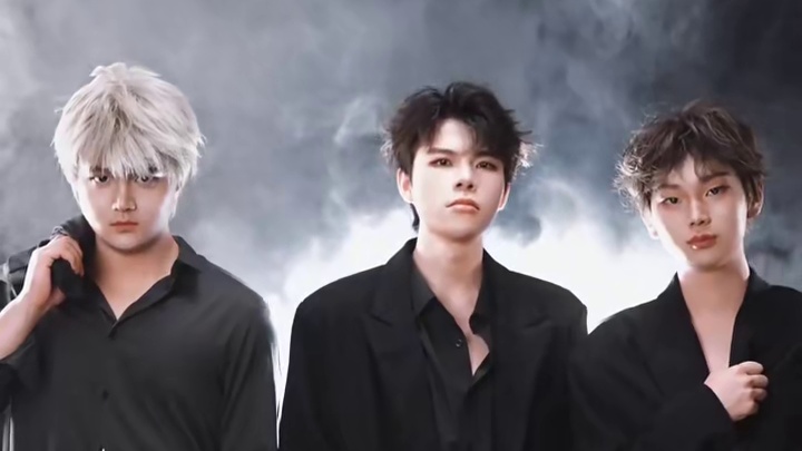 幽冷的黑袍，隐藏无尽的深邃#恨意阿瞒血战千年 #王者荣耀联动死神 #王者荣耀热血节