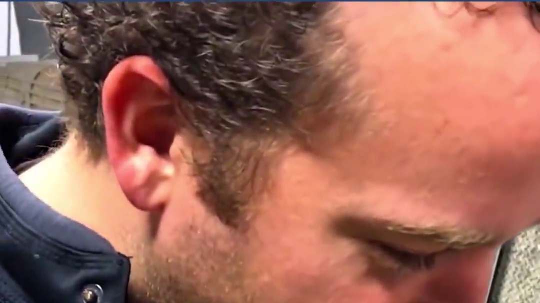 上万年前的猛犸象牙化石内部长啥样？用水刀切开后一目了然 #科普 #趣味实验 #涨知识