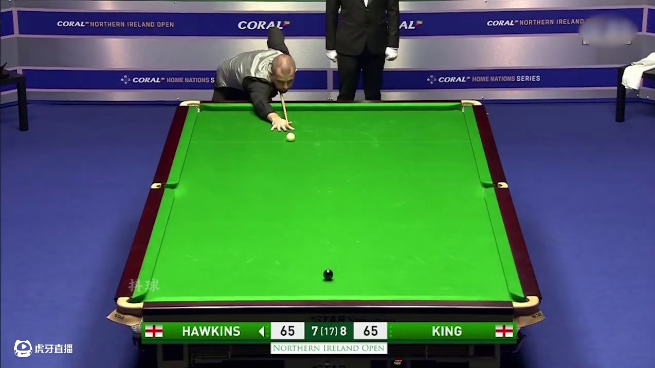 史上最不计后果一杆，袋口黑球命悬一线，马克金极限操作燃爆全场 #斯诺克 #台球 #体育 #马克金 #