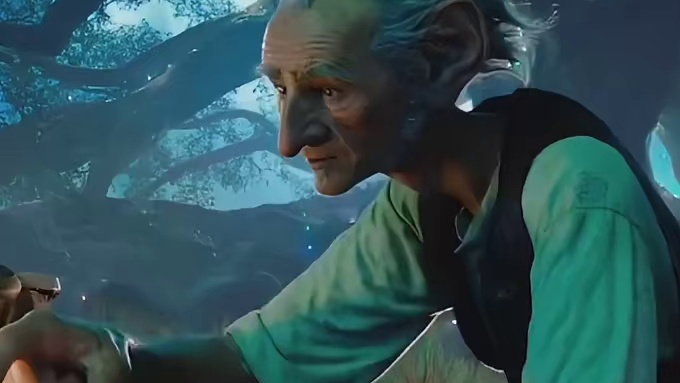 如果人变成15米高撸老虎