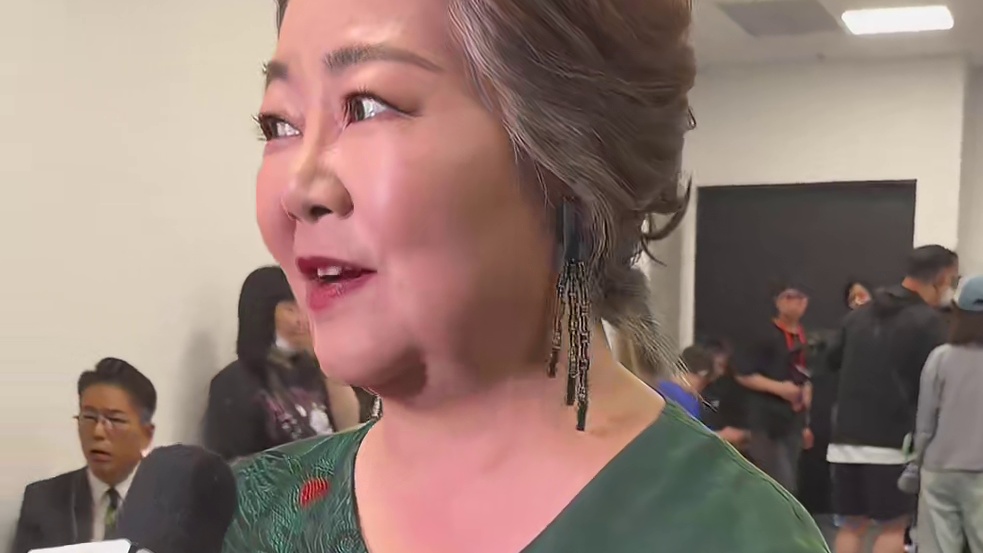 #第22届电影频道传媒关注单元 闭幕仪式 ，#萨日娜最受传媒关注女配角 #萨日娜 说演员在角色选择上