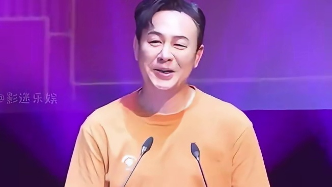 北影这一夜，张颂文作为优秀校友现身毕业典礼，深情寄语25分钟让人刮目相看#张颂文 #娱乐八卦 #明星