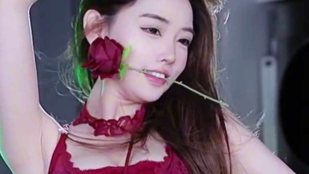 【瑶一瑶【钱女友】你喜欢游戏吗？喜欢你有戏吗？