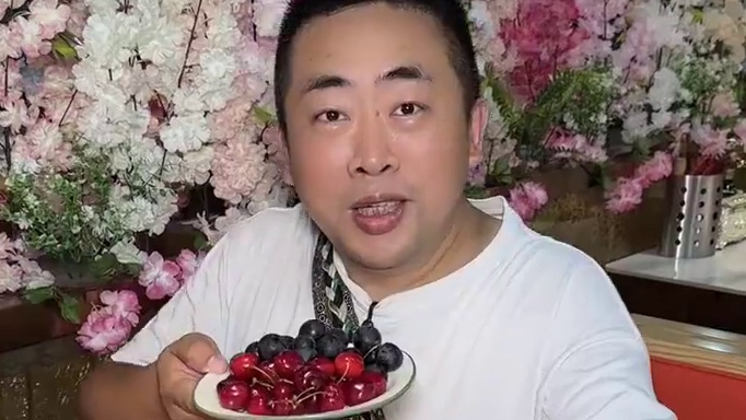 一百多畅吃榴莲，海鲜，M8和牛，就在国金天地#美食不可辜负 #自助餐 #武汉自助餐 #武汉美食 #性