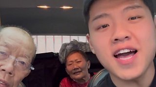 樂(lè)山美食還是太權(quán)威了！ #彩旗#vlog#旅行 #樂(lè)山美食 #樂(lè)山大佛
