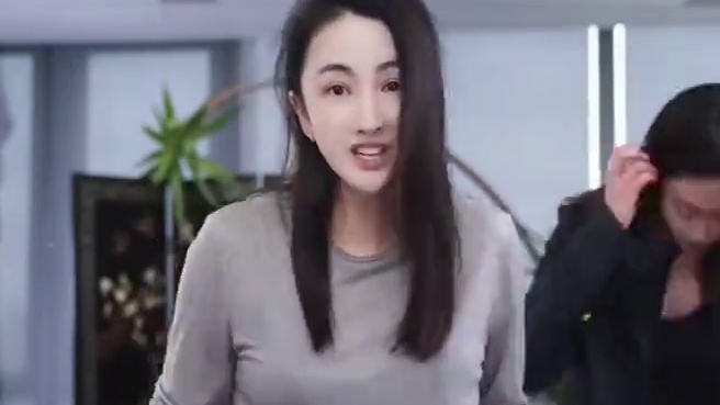 一款让你变瘦的百搭裤 #创作灵感 #时尚百万新星计划 AP洛哥长绒棉松紧腰纽扣装饰时尚百搭纯色长裤#