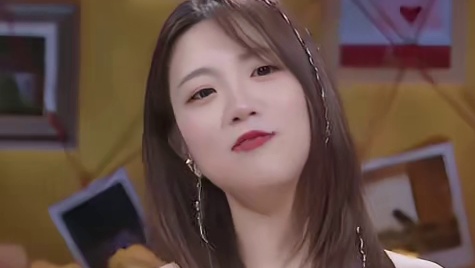 杨姐给侯哥盖章，“以后就是姐的人了“