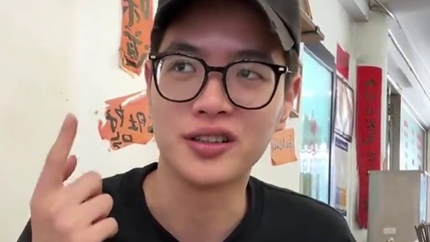 谁家生蚝这么便宜！ 个个都这么大！还能随便点！吃多少点多少！你们能吃多少个？#美食推荐 #台州探店 