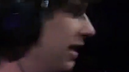 something精准定位
连破四人奠定胜局
#PRX总决赛对阵FNC   #无畏契约多伦多大师赛