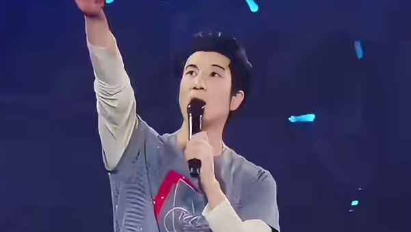 “没关系 爱错不是遗憾 而是人生必修课” #王力宏#爱错#现场版live#王力宏北京演唱#王力宏最好