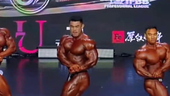 中国第一次无差别健美比赛！！！ 
#健美比赛