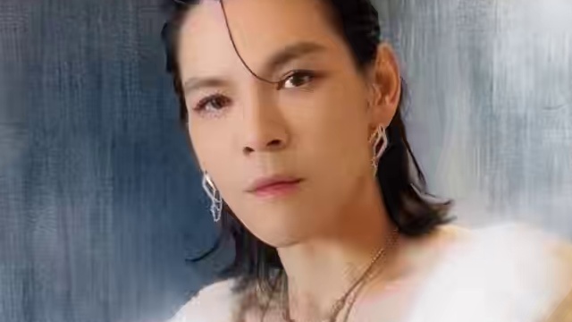 好好好，这下当真知道谁是真隐藏”顶流“了！#新晋顶流强势来袭  #搜我搜我搜我搜我  #热度来的易如