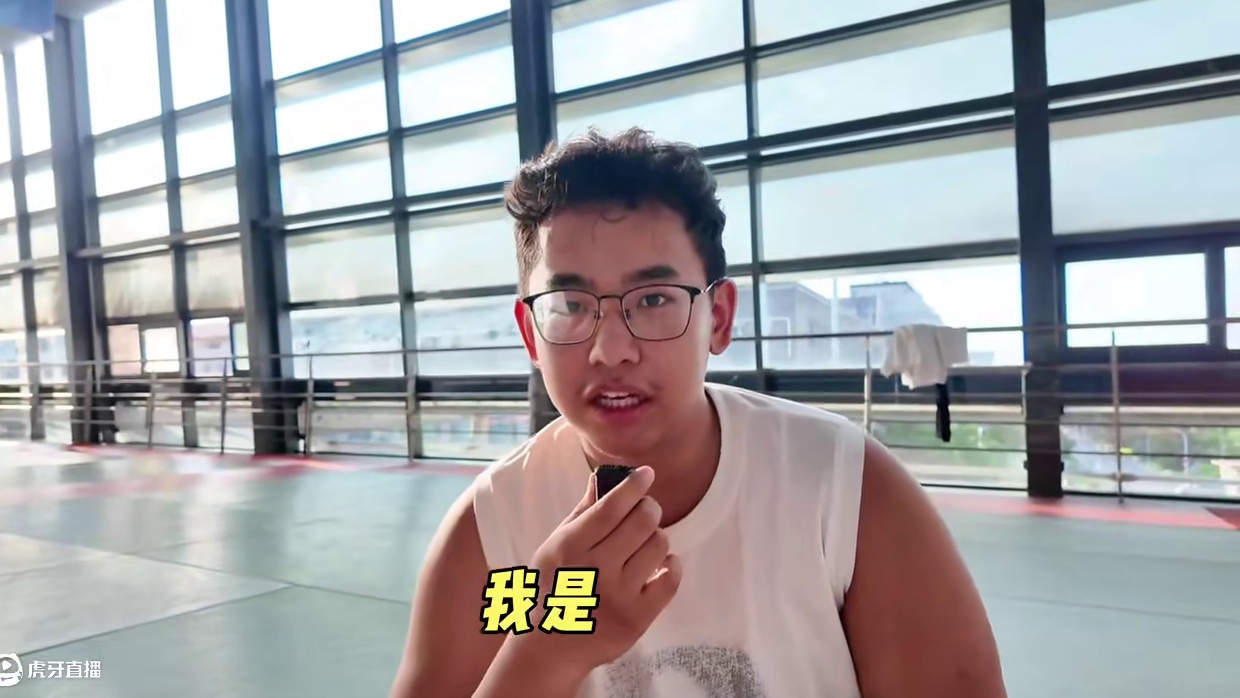 如果你们报考了北大的话可以了解一下 北大学长的召唤