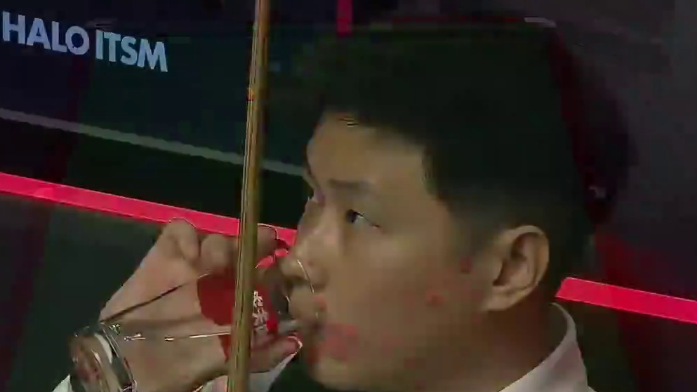 赵心童惊艳外卡逆袭，克鲁斯堡风云突变，90后天才统治赛场！ (2)