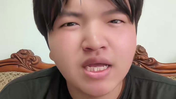 荣耀Magic V5这6100毫安大电池续航太强了，直板旗舰也不如此吧。#荣耀MagicV5#荣耀#