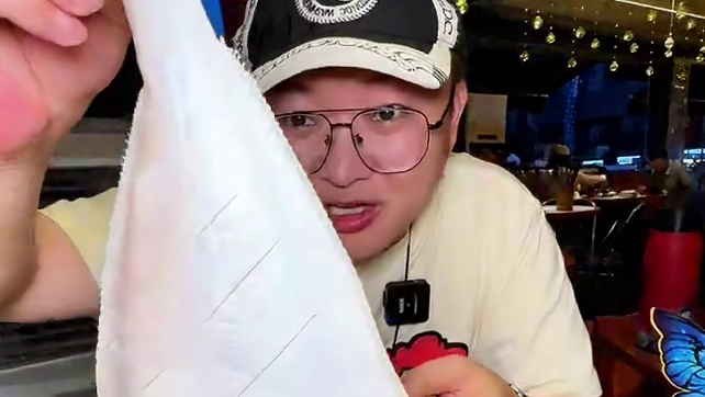 犀浦的朋友，你们真的太有福了，这种宝藏火锅店，真的太太太好吃了，尤其是排骨和酸奶，我简直太爱了#成都