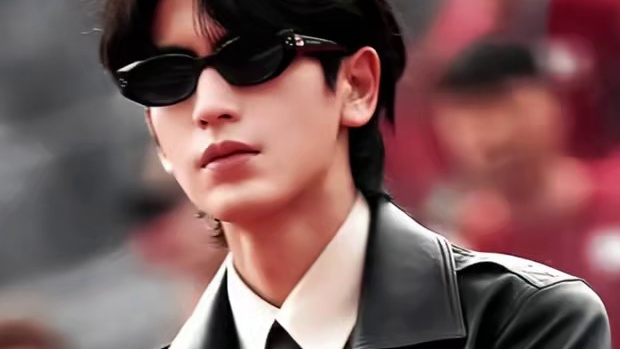 男明星上香到底还有多少神图啊#黄景瑜 #张凌赫 #王鹤棣