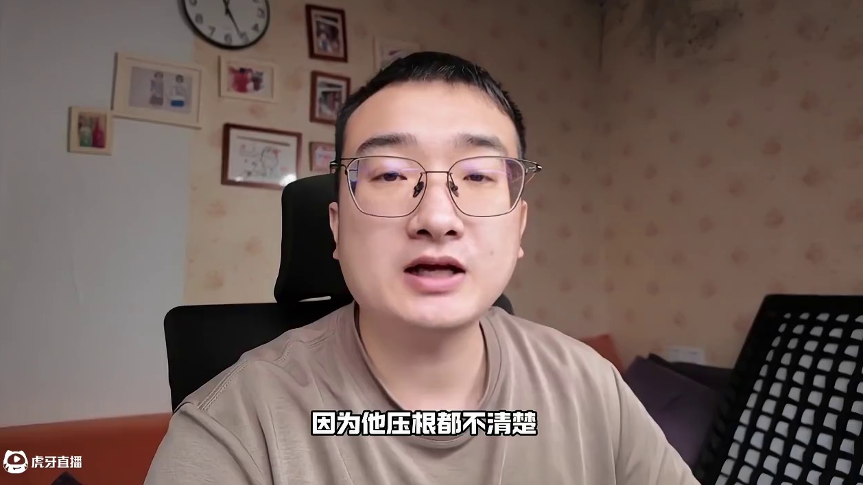 采集卡投屏和显示器投屏的区别以及使用场景 直播或者录视频需要使用采集卡投屏，外设玩家体验大屏幕游戏画