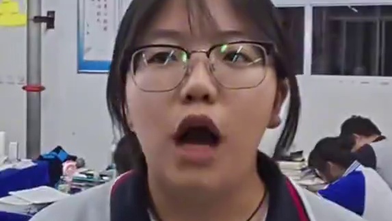 活动还在吗！我也想被锦鲤宠幸一次啊！ #高考#遗憾#锦鲤