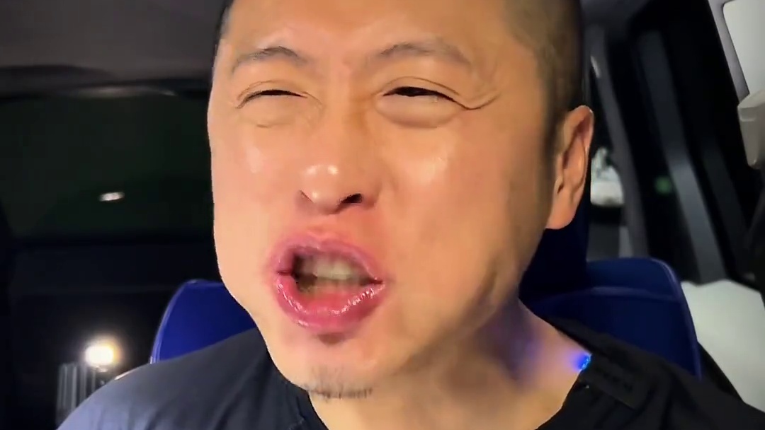 深夜东北大血肠子嘎嘎香 #东北美食 #血肠 #深夜放毒 #妈呀太香了